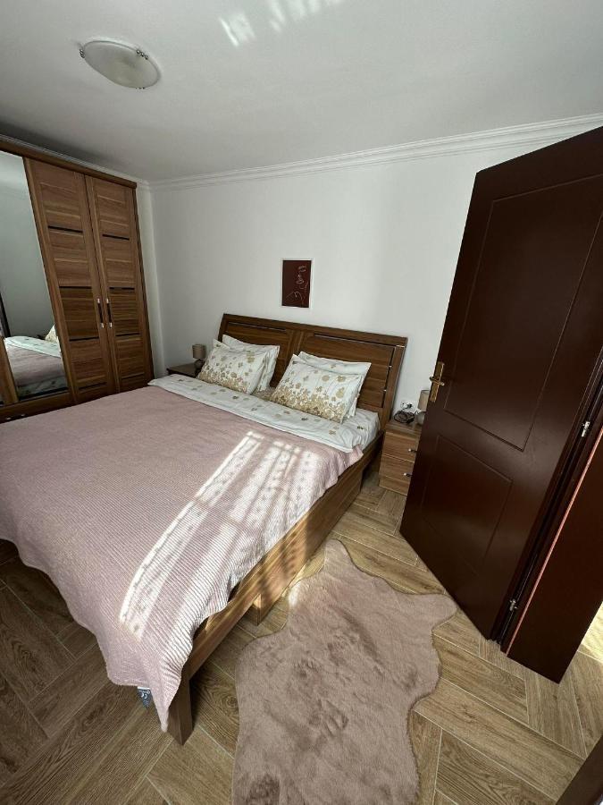 Apartmani Emily & Jully Nikšić Exterior foto