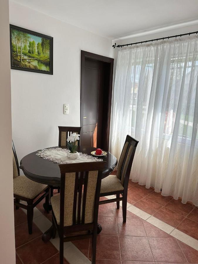 Apartmani Emily & Jully Nikšić Exterior foto