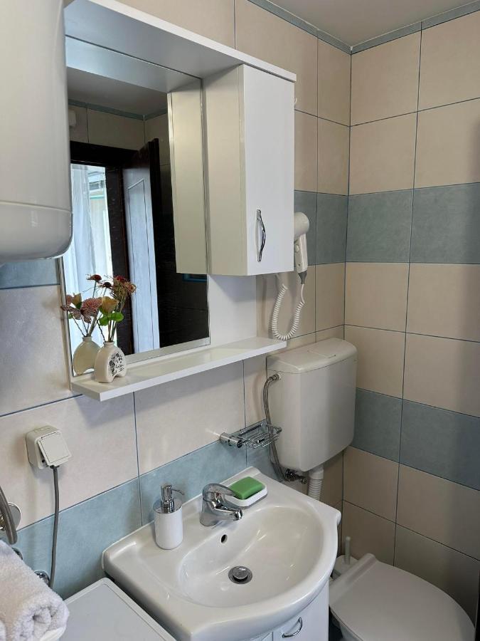 Apartmani Emily & Jully Nikšić Exterior foto